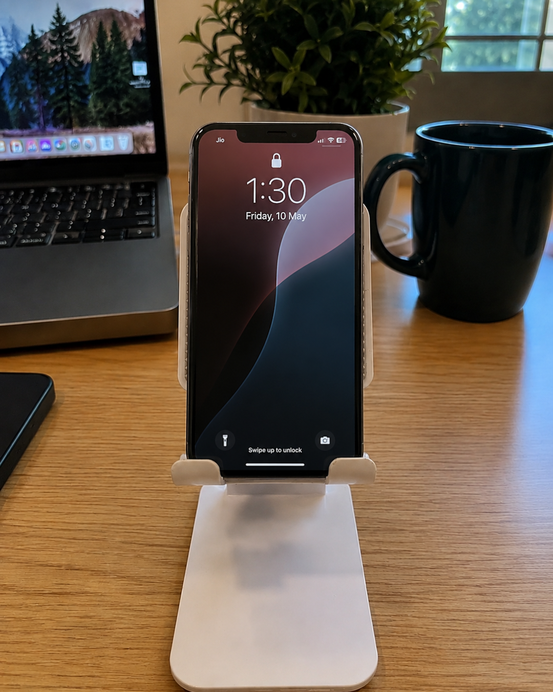 Fold Lite Mobile Stand
